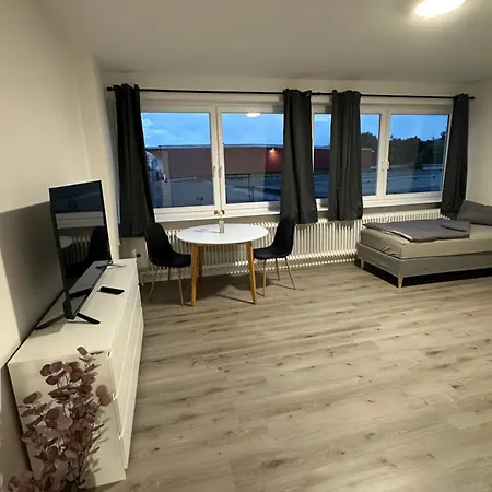 Moderne In - Naehe A1